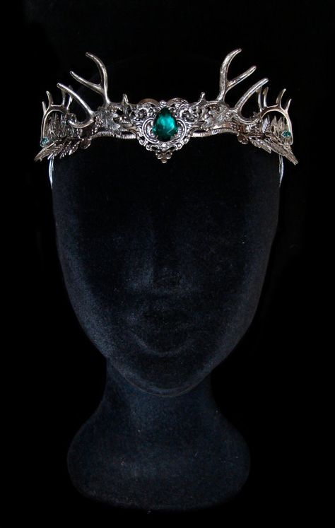 Wiccan Goddess, Antler Crown, Medieval Crown, Glass Book, Headpiece Jewelry, Head Jewelry, Silver Crown, Royal Jewels, Fantasy Jewelry