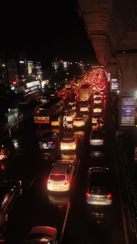 Good to see traffic after rain Night Traffic, After Rain, Quick Saves