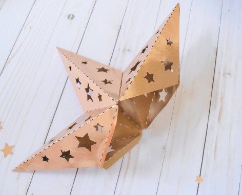 Paper Star Template, Julkransar Diy, 3d Paper Star, Paper Star Lanterns, Christmas Tree Star Topper, Paper 3d, Hanging Stars, Star Template, Christmas Tree Star