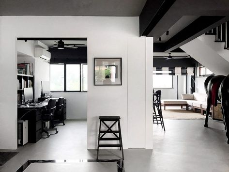 House Tour: An stilt-house-inspired executive maisonette with a sleek monochrome palette - Home & Decor Singapore Mansionette Singapore, Tall Foyer, White Colonial House, Black And White Colonial, Colonial Interior Design, Monochromatic Interior, White Colonial, Horse Lamp, Colonial Interior