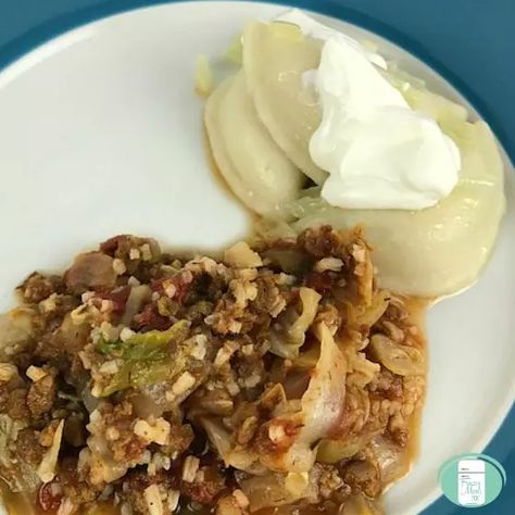 Cabbage Roll Casserole Freezer Meal - Freezer Meals 101 Cabbage Casseroles, Unstuffed Cabbage Roll Casserole, Polish Meals, Freezer Casseroles, Freeze Ahead Meals, Freezer Meal Recipes, Meat Entrees, Unstuffed Cabbage Rolls, Best Freezer Meals