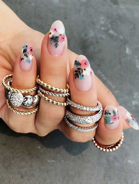 Chic Nail Designs, Minimal Nails Art, Minimal Nails, Flower Nail Designs, Nails Fashion, Pretty Nail Art Designs, Floral Nail Art, Cute Summer Nails, Spring Nail Art