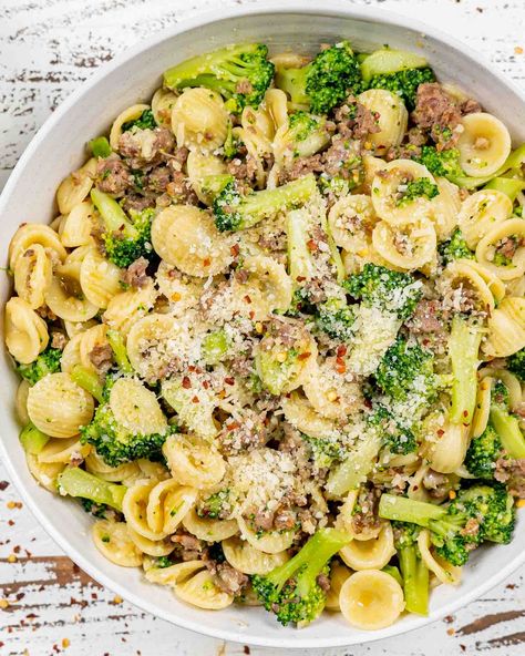 This delicious Orecchiette with Sausage and Broccoli is an Italian classic that is hearty, flavorful and filling and ready in 30 minutes! #orecchiette #sausage #broccoli #recipe Orrichettie Pasta, Recipe With Pesto, Sausage Broccoli Pasta, Pasta Food Recipes, Broccoli Sausage, Baby Broccoli, Sausage Broccoli, Pasta With Broccoli, Broccoli Pasta Recipe