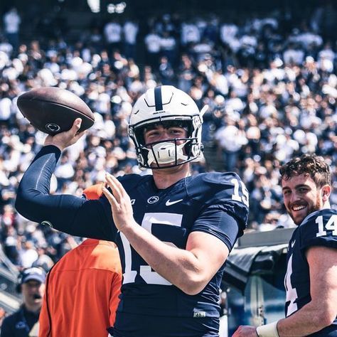 Drew Allar Penn State, Drew Allar, Football Aesthetics, Football Guys, John Bosco, Spring Ball, Benson Boone, Penn State Football, Happy Valley