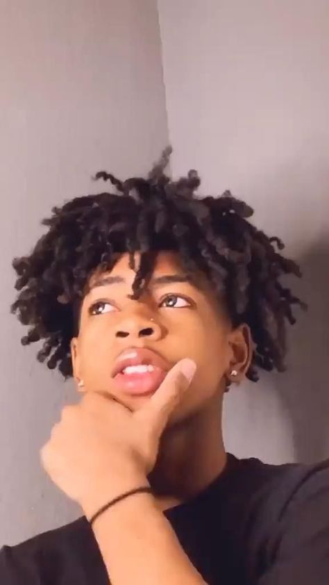 ’ @nataliademeloo ✨ [Video] | Boys with curly hair, Curly hair styles, Boring hair Cute Blasian Guys, Freeform Locs, Black Boys Haircuts, Mixed Guys, Cute Dreads, Light Skin Men, Dark Skin Boys, Boring Hair