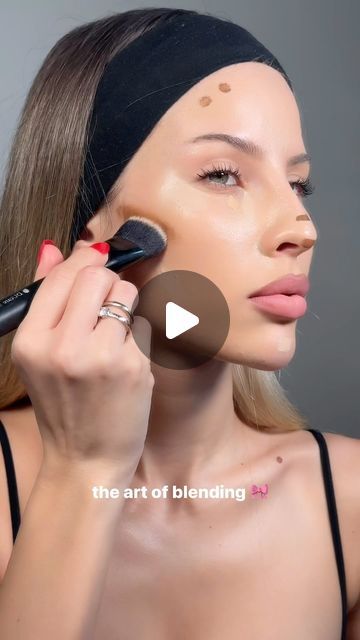 Covering Tattoos With Makeup, Concealer Tutorial, Bronze Makeup Look, My Makeup Routine, Face Contouring Makeup, Concealer Contour, Contour Concealer, Contouring Makeup, Foundation Contouring