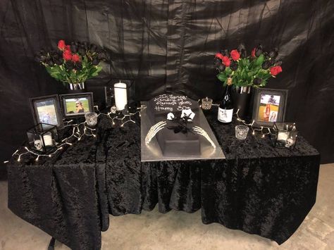 table set up for the funeral of my youth Gothic 40th Birthday, 20s Decor, Themed 30th Birthday Party, 30th Birthday Party For Her, 30th Birthday Party Themes, 30th Birthday Outfit, Birthday 17, 30th Bday Party, 30th Birthday Themes