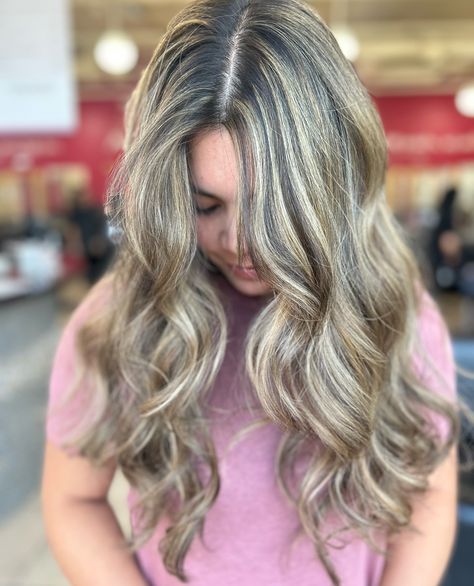 🌟Full blonde balayage on this girl🌟 swipe for our before👉 This is her second session for our goal of going blonde and we were both very happy with the results we were trying to achieve ✨✨ - follow me along my cosmetology journey for more content/ posts - - - -#hairstylist #hairsalon #hair #student #haircut #hairideas #blowout #hairhighlights #highlight #curls #curlss #lasvegas #lasvegastrends #lasvegashairstylist #lasvegashair #lasvegascosmetologystudent #lasvegashairstylists #cosmetologist ... Student Haircut, Full Blonde, Cosmetology Student, Going Blonde, Hair School, Cosmetology School, Hair Trim, Hair Idea, Blonde Balayage