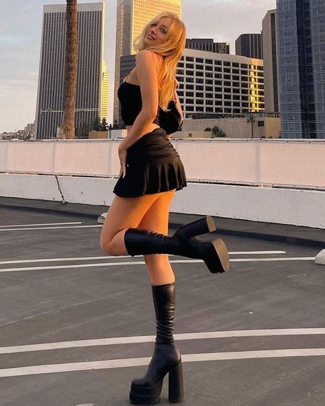 Step up your style game with these High Heel Thick Platform Knee High Boots! 🚀✨ Elevate your fashion statement with these stunning boots that combine height, comfort, and trendiness. Perfect for making a bold entrance and turning heads wherever you go. Embrace the power of elevated style and conquer the fashion world! 💃🔥 Boots Female, Ankle Boots Women, Black High Boots, Pu Boots, Shoes Big, Botas Chelsea, Short Boot, Chunky High Heels, High Quality Shoes