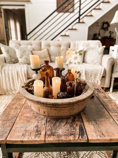 New Fall Decorating Ideas, Simple Fall Decor Ideas For The Home, Wooden Bowl Decor, Cheap Fall Decor Ideas, Country Decor Ideas, Fall Coffee Table Decor, Fall Coffee Table, Farmhouse Inspiration, Fall Dishes