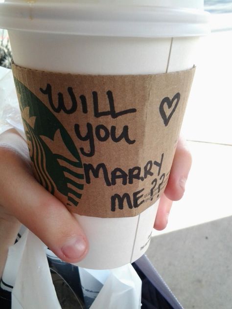 #starbucks #proposal Book Proposal Engagement, Coffee Proposal, Paris Honeymoon, Book Proposal, Dream Dates, Cant Live Without You, Romantic Proposal, Engagement Proposal, Engagement Ideas