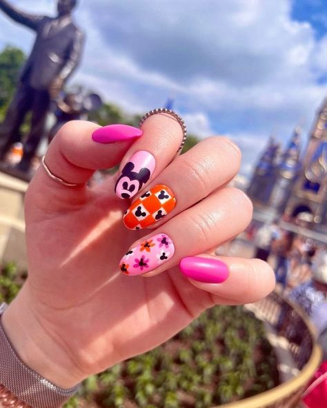 Summer Mickey Nails, Retro Disney Nails, Fawn Nails, Disney Themed Nails Acrylic, Summer Disney Nails, Disney Themed Nails, Length Nails, Disney Acrylic Nails, Mickey Nails