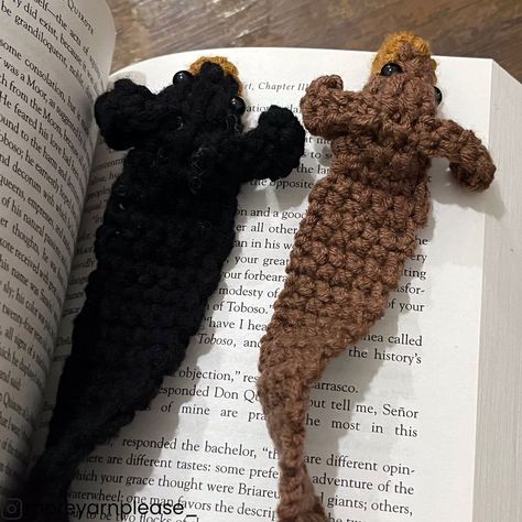 Dachshund crochet bookmark is a cute gift for a book reader📚 and dog lovers🦮🐾 (or both). Full pattern (PDF) available on bio. The Pattern is written in ENGLISH. It consists of 3 pages description of the crochet process and contains 8 process photos. Difficulty – beginner. The bookmark is 15 cm. Happy crocheting! #crochet #pattern #amigurumi #book #bookmark #read #doll #dachschund #dog #puppy Dachshund Crochet, Amigurumi Book, Book Bookmark, Crochet Bookmark Pattern, Crochet Bookmark, Crochet Pattern Amigurumi, Crochet Bookmarks, Weiner Dog, Crochet Dog