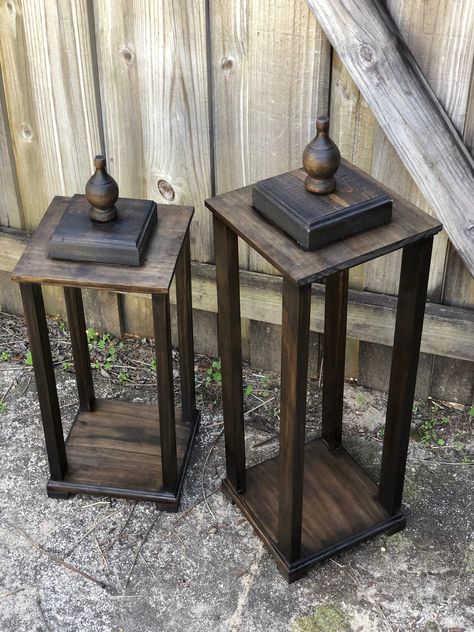 Wooden Lanterns Diy, Farmhouse Lantern Decor, Lantern Making, Porch Lantern, Crafts 2024, Rustic Wood Lanterns, Lantern Diy, Floor Lantern, Farmhouse Lantern