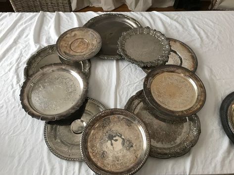 Glue together thrift store silver to make this gorgeous idea for your dining room! Plate Wreath, Silver Ware, Metal Coat Hangers, Silver Plates, Thrift Store Upcycle, 2023 Ideas, Silver Wreath, Silver Platters, Shabby Tree