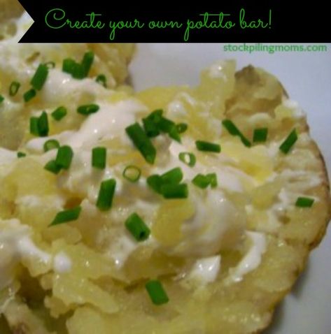 Create your own potato bar Baked Potato Sour Cream, Apple Chips Recipe, Chicken Broccoli Cheese, Cinnamon Apple Chips, Perfect Baked Potato, Making Baked Potatoes, Stuffed Baked Potatoes, Potato Bar, Roasted Apples