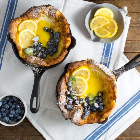 Mini Dutch Babies with Lemon Curd and Blueberries - Nerds with Knives Lemon Curd Dessert, Dutch Baby Pancake Recipe, Breakfast Skillet Recipes, Dutch Babies, Banana Pancake, Dutch Baby Pancake, Pancake Recipes, Cast Iron Recipes, Dutch Baby