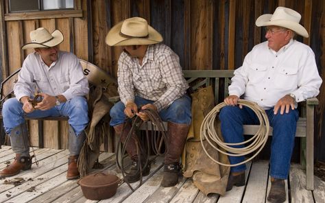 The ten-gallon Stetson, Texas, USA Usa Traditional Clothing, Cultural Clothing Around The Worlds, Traditional Dresses Of Different Countries, Traditional Men’s Clothing, History Of Indian Fashion, Traditional Clothing Around The World, Tuvan Traditional Clothing, America Outfit, American Dress