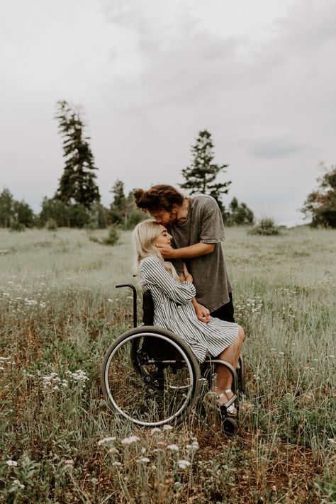 Wheelchair couples photography by Maddie Jeppson Wheelchair Wedding, Wheelchair Photography, Wheelchair Women, Love Magazine, Fun Wedding Photography, Photo Couple, Couple Photography Poses, Couples Photography, Couple Shoot