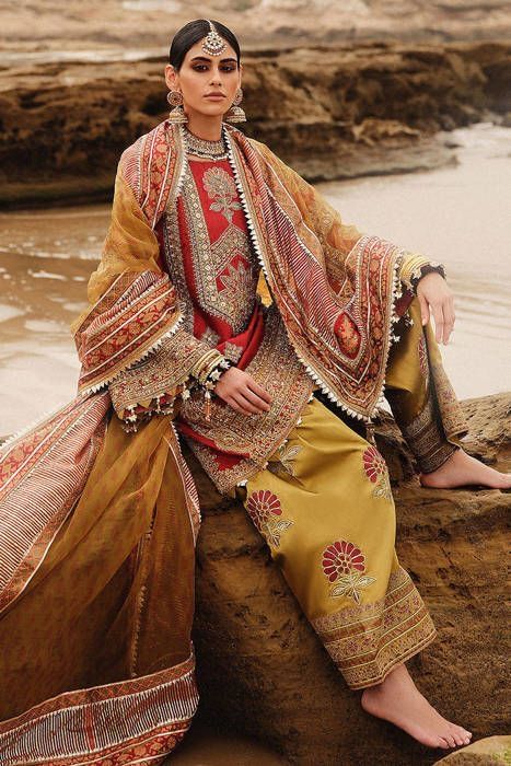 Indian Printed Suits, Mohsin Naveed Ranjha, Bandhej Print, Bridal Suits, Printed Silk Shirt, Luxury Wear, Stylish Party Dresses, Women Formals, Indian Designer Outfits