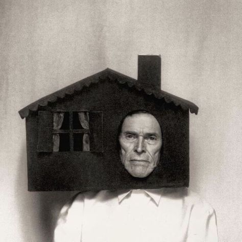 Willem Dafoe, Arte Inspo, 영감을 주는 캐릭터, Photography Inspo, A House, Photography Inspiration, Art Inspo, A Man, Art Reference