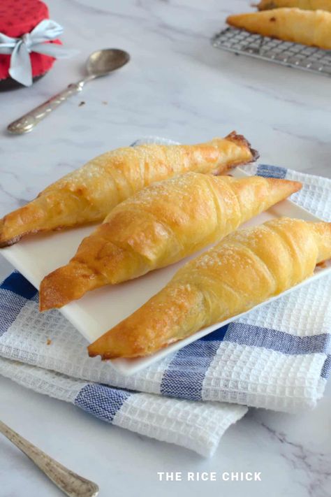 Rice Paper Croissants - The Rice Chick Rice Paper Croissant Recipe, Rice Paper Snacks, Rice Paper Croissant, Rice Paper Pancakes, Wraps With Rice, Gluten Free Croissant, Croissant Recipe, Dairy Free Chocolate Chips, Flavor Combinations