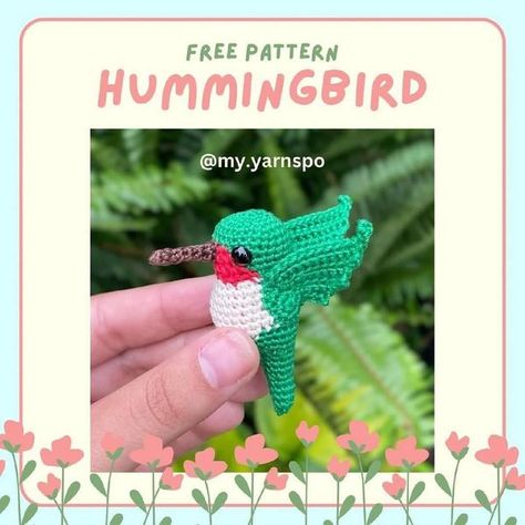 Crochet Hummingbird, Pokeball Crochet Pattern, Hummingbird Crochet, Crochet Fox Hat, Crochet Car Charm, Crochet Patterns Step By Step, Free Crochet Patterns Amigurumi, Crocheted Stuffed Animals, Hummingbird Pattern