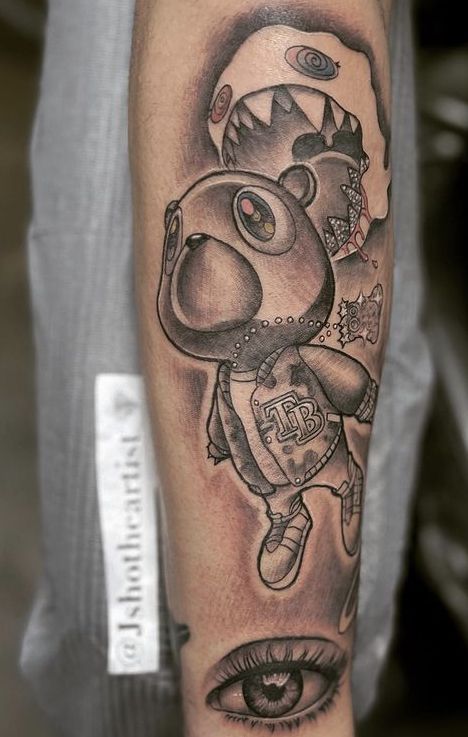 Kanye Graduation Tattoo, Bape Tattoos Design, Kanye Bear Tattoo, Hypebeast Tattoo Ideas, Murakami Tattoo Ideas, Kaws Tattoo Design, Hypebeast Tattoo, Murakami Tattoo, Kaws Tattoo Sleeve