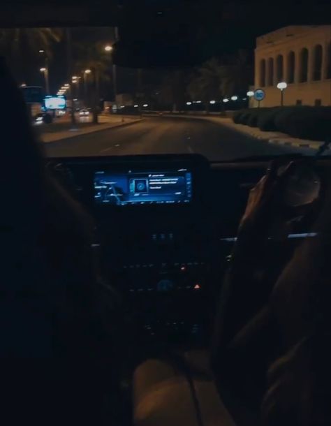 late night drive aesthetic friends car cruising Late Night Cruise Aesthetic, Driving Dark Aesthetic, Midnight Car Rides Aesthetic, Car Ride With Friends Aesthetic, Friends Car Aesthetic, Car Late Night Drive, Midnight Drive Aesthetic, Late Night Car Rides Aesthetic, Late Night Drives Aesthetic With Him