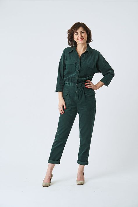 Farrah Jumpsuit PDF Sewing Pattern (Choose an option: 6-20 PDF Pattern) Suit Sewing Pattern Women, Jumpsuit Sewing Pattern, Clothing Construction, Jumpsuit Sewing, Jumpsuit Pattern Sewing, Winter Sewing, Sew Over It, Diy Wardrobe, Rosie The Riveter