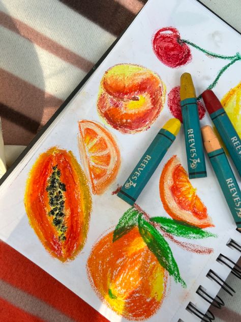 Fruit Pastel Drawing, Fruits Oil Pastel, Oil Pencil Art, Beginner Oil Pastel Ideas, Oil Pastel Inspiration, Oil Pastel Crayons Drawing, Fruit Oil Pastel, Oil Pastel Doodles, Oil Crayon Art