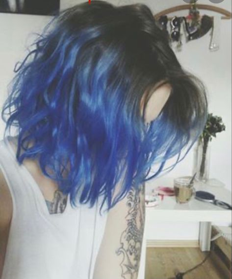 Dip Dye Black Hair, Colored Bob, Short Blue Hair, Short Hair Blue, Dipped Hair, Blue Ombre Hair, Short Ombre Hair, Ombré Hair, Hair Color Purple