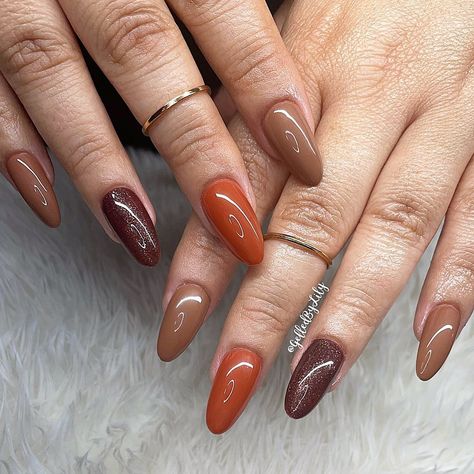 GelledByLily💜 | fall is still in the air🥰🍂🍂🍂🍂🍂 #gelx #gelxnails #apres #apresgelx #apresart #mediumnails #almondnails #brown #brownnails #orange... | Instagram Orange Brown Nails, Brown And Orange Nails, Orange Brown, Brown Nails, Orange Nails, Almond Nails, Nail Designs, Orange, Nails