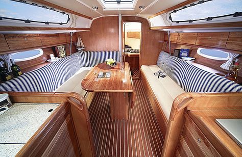 Boat Interior Design, Sailboat Interior, Sailboat Yacht, Sailboat Living, Cruiser Boat, Boat Decor, Cabin Cruiser, Boat Projects, Yacht Interior