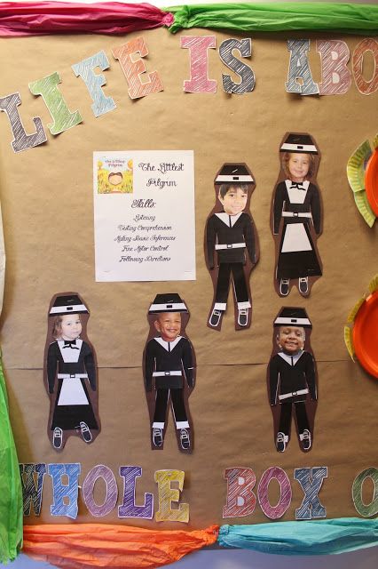 Teach Them To Fly: The Littlest Pilgrim November Themes, Pilgrim Crafts, Early Preschool, Kindergarten Thanksgiving, Teaching Thanksgiving, November Classroom, Class Picture, Picture Craft, Pilgrims And Indians