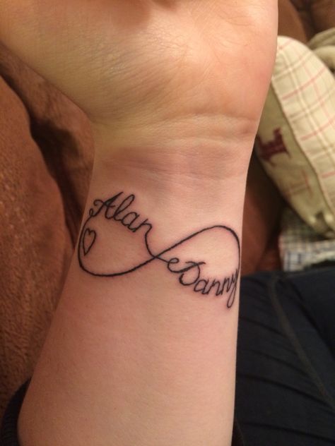 Family forever #infinity #brothers #names #black #little #heart #tattoo #cute #girly #family Brother Name Tattoo Ideas, Sister Name Tattoos, Little Heart Tattoo, Name Tattoo Ideas, Tattoo Cute, Family Forever, Tattoos For Daughters, Name Tattoo, Name Tattoos