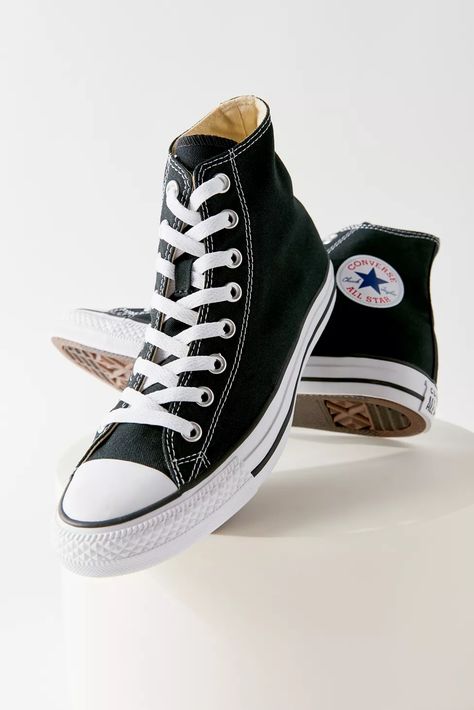 Black Converse Women, Converse Shoe Ideas, Shoes Converse Black, Black Converse High Tops, Zapatillas All Star, Step Team, Costumes 2024, 2024 Outfits, 24th Birthday