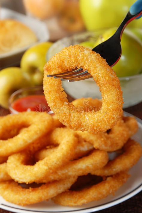 Onion Rings Food Photography, Burger King Onion Rings, Onion Ring, French Fried Onions, Onion Dip, Creative Poster, Fried Onions, Onion Rings, Stock Photography Free