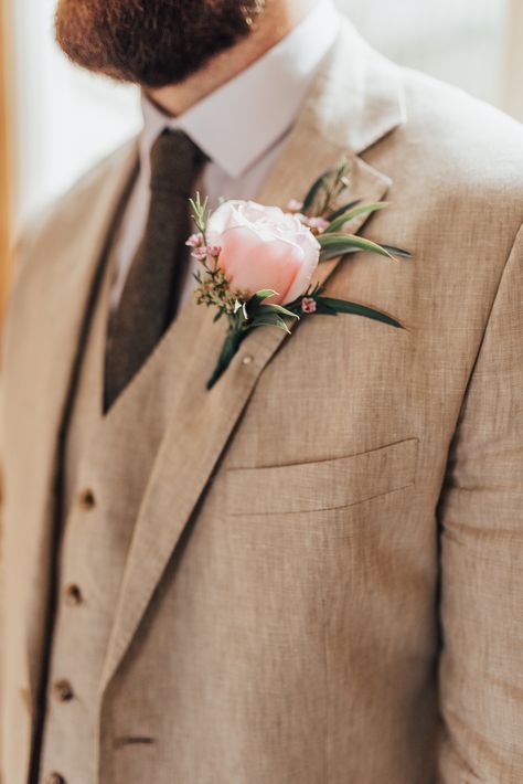 Sand Suit Men Wedding, Sand Groom Suit, Whimsical Wedding Groom, Sand Wedding Suit, Sand Suit Wedding, Sand Suit, Linen Wedding Suit, Rose Buttonhole, Carpenter Photography