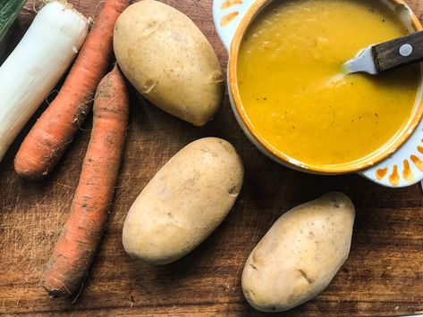 Basic French Potage (Blended Vegetable Soup) Blended Vegetable Soup, Potage Recipe, Turmeric Cauliflower, French Recipe, Basic French, Soups Stews Chilis, Cup Of Soup, Turmeric Recipes, Lentil Soup Recipes