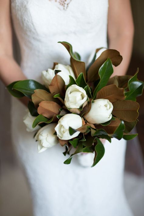 Spring Bridesmaid Bouquets, Magnolia Leaves Wedding, Magnolias Wedding Bouquet, Magnolia Wedding Flowers, Bouquets For Wedding, Magnolia Bouquet, Fresh Wedding Flowers, Bouquet Photography, Magnolia Wedding