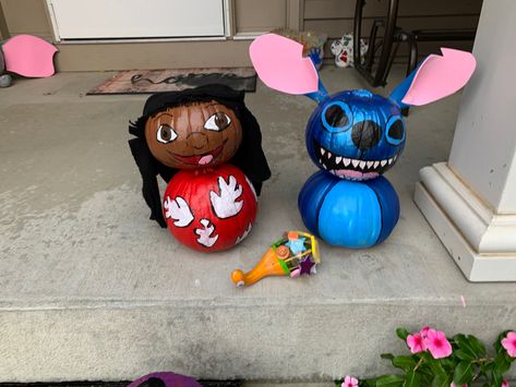 Lilo Pumpkin Painting, Stitch Pumpkin Painting Ideas, Lilo And Stitch Pumpkin Carving, Lilo And Stitch Pumpkin Painting, Stitch Pumpkin Carving Ideas, Stitch Pumpkin Painting, Lilo And Stitch Pumpkin, Storybook Pumpkin, Crimson Knight