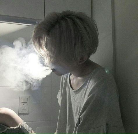 E Dawn, Blonde Boys, Aesthetic Tumblr, Korean Aesthetic, Korean Boy, Fan Fiction, Body Fat, Asian Men, Boyfriend Pictures