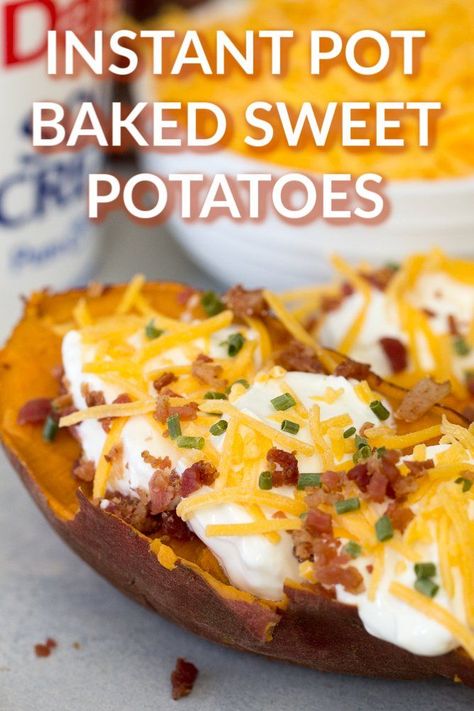 Instant Pot Baked Sweet Potatoes | Six Sisters' Stuff Baked potatoes have never been easier, or more healthy! We used sweet potatoes in our Instant Pot for this savory dish and we will never cook them in the oven again! You can use this method on any kind of potato. #instantpot #sweetpotatoes Pressure Cooker Baked Potatoes, Instant Pot Baked Potatoes, Sides Thanksgiving, Making Baked Potatoes, Instant Pot Tips, Potato Bar, Vegetarian Instant Pot, Best Instant Pot Recipes, Baked Potato Recipes