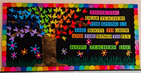 Grateful to all my teachers ♥️ Teacher's Day Bulletin Board Ideas Kindergarten, Bulletin Board Teachers Day, Board Decorations For Teachers Day, Stage Decorations For Teachers Day, Teachers Day Chart For School, Teacher's Day Board Decoration Ideas Kindergarten, Information Board Ideas Office, Teachers Day Board Decoration Ideas In School, Teachers Day Notice Board Ideas