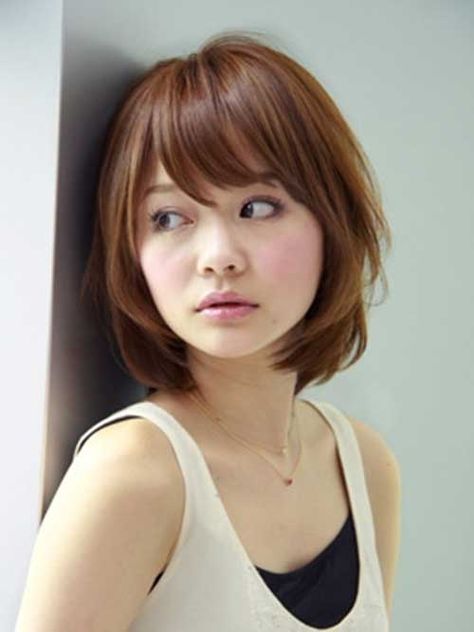 Japanese Bob Haircuts | Bob Hairstyles 2015 - Short Hairstyles for Women Bob Hairstyles 2018, Japanese Short Hair, Swept Bangs, Medium Bob Hairstyles, Asian Short Hair, Side Swept Bangs, 2015 Hairstyles, Side Swept, Japanese Hairstyle