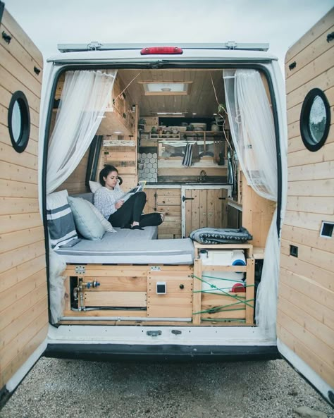 Good insight into what it's like to live the #vanlife This couple discusses how they researched building out their campervan conversion, how the construction process went, and what the hardest part of a DIY van build was. Van Life Blog, Kombi Motorhome, Camping Diy, Kombi Home, Rv Makeover, Van Life Diy, Campervan Interior, Van Home, Van Living