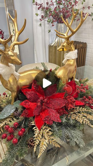 Reindeer Table Centerpieces, Pointsetta Centerpieces Christmas, Christmas Centerpieces Diy Rustic, Dining Room Table Christmas Centerpiece, Reindeer Centerpieces, Dining Room Table Christmas Decor, Reindeer Decorations Christmas, Round Table Decor Ideas, Christmas Table Arrangements