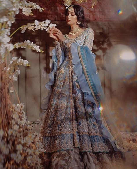 Double Layer Frock, Walima Dress, Desi Wedding Dresses, Asian Wedding Dress, Bridal Dresses Pakistan, Pakistani Wedding Outfits, Pakistani Wedding Dress, Light Colours, Pakistani Dresses Casual