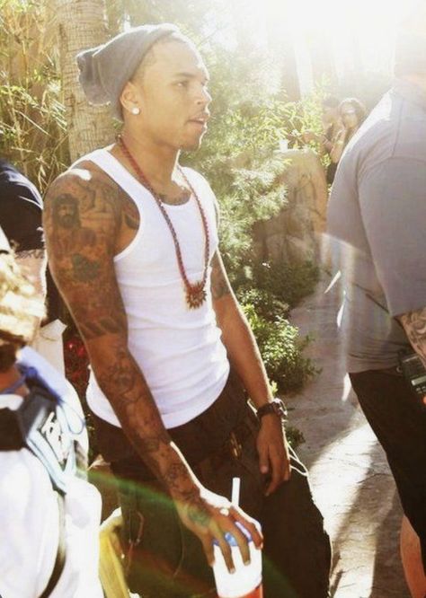 Chris Brown Boyfriend Material, Blonde Hair Aesthetic, King Chris, Fall Baddie, Chris Brown Style, Chris Brown Wallpaper, Chris Brown X, Chris Breezy, Chris Brown Pictures